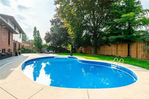 675 Scenic Drive, Hamilton, ON - Outdoor With In Ground Pool With Backyard