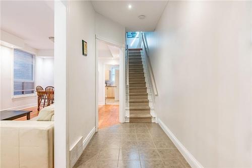 109 Gladstone Avenue, Hamilton, ON - Indoor Photo Showing Other Room