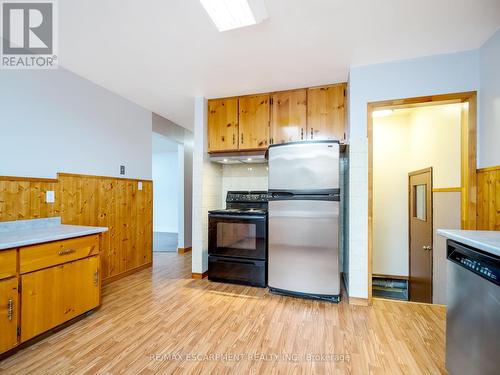 100 Fall Street N, Guelph/Eramosa (Rockwood), ON - Indoor Photo Showing Kitchen