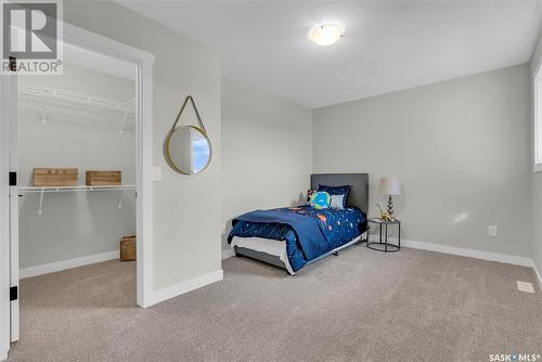 340 Leskiw Bend, Saskatoon, SK - Indoor Photo Showing Bedroom