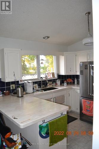 5905 West Boundary Road, Barrhead, AB - Indoor Photo Showing Kitchen