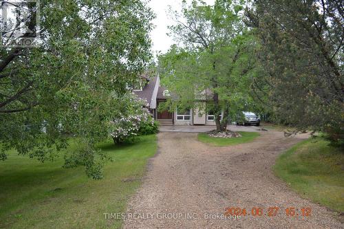 5905 West Boundary Road, Barrhead, AB - Outdoor