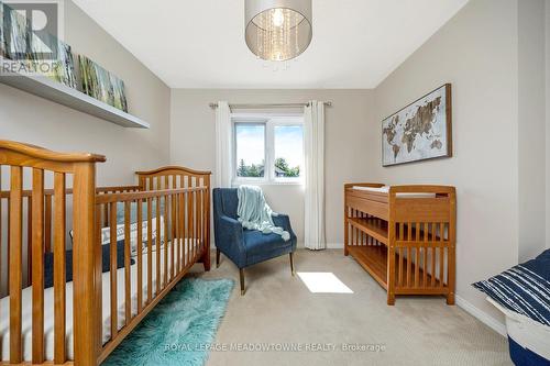 110 Pentland Road, Hamilton (Waterdown), ON - Indoor Photo Showing Bedroom