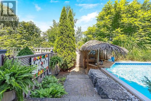 110 Pentland Road, Hamilton (Waterdown), ON - Outdoor With In Ground Pool