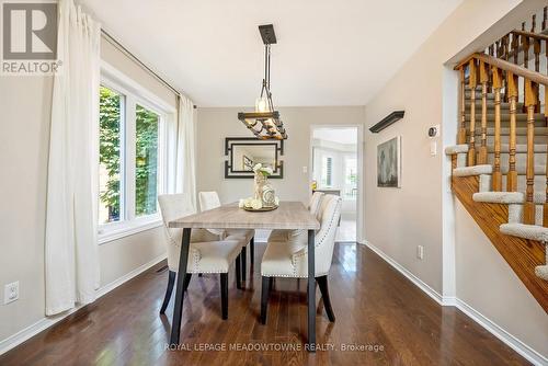 110 Pentland Road, Hamilton (Waterdown), ON - Indoor Photo Showing Dining Room