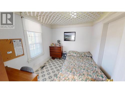 38 12Th  S Avenue, Cranbrook, BC - Indoor Photo Showing Bedroom