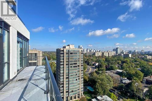 1801 - 609 Avenue Road, Toronto (Yonge-St. Clair), ON - Outdoor With View