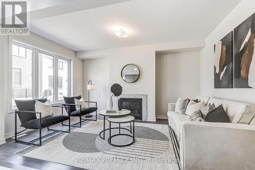 6 Sambro Lane, Whitchurch-Stouffville, ON - Indoor Photo Showing Living Room With Fireplace