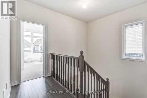 6 Sambro Lane, Whitchurch-Stouffville, ON - Indoor Photo Showing Other Room