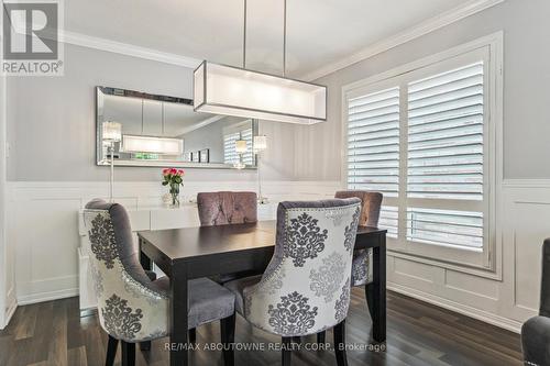 2278 Grand Oak Trail, Oakville (West Oak Trails), ON - Indoor Photo Showing Dining Room