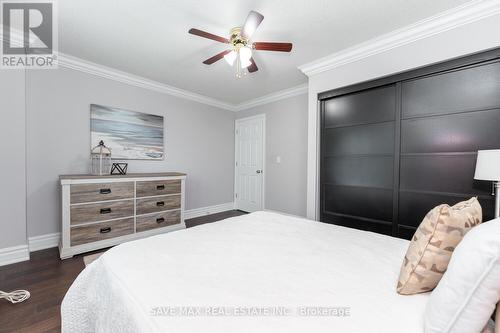 1 Casa Lane, Brampton (Vales Of Castlemore), ON - Indoor Photo Showing Bedroom