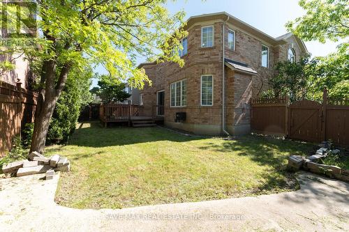 1 Casa Lane, Brampton (Vales Of Castlemore), ON - Outdoor