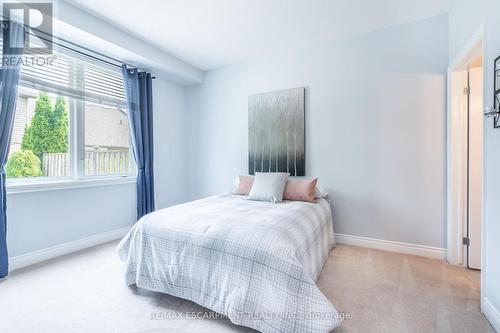 14 - 2165 Itabashi Way, Burlington (Tansley), ON - Indoor Photo Showing Bedroom