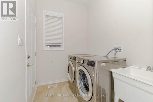 259 Bedrock Drive, Hamilton (Stoney Creek Mountain), ON - Indoor Photo Showing Laundry Room