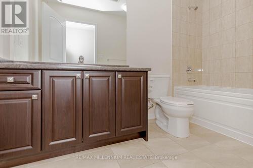 259 Bedrock Drive, Hamilton (Stoney Creek Mountain), ON - Indoor Photo Showing Bathroom