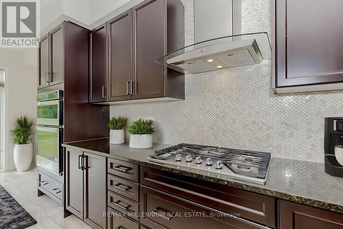 259 Bedrock Drive, Hamilton (Stoney Creek Mountain), ON - Indoor Photo Showing Kitchen