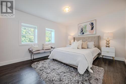 150 West 25Th Street, Hamilton (Westcliffe), ON - Indoor Photo Showing Bedroom