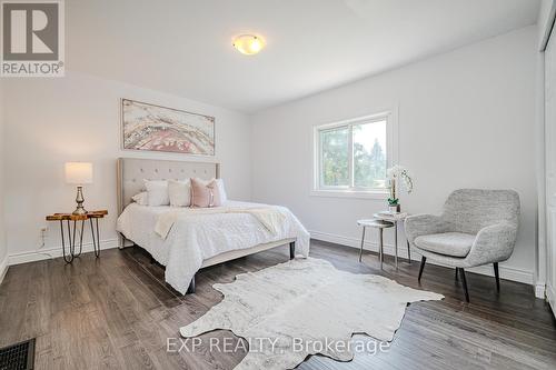 150 West 25Th Street, Hamilton (Westcliffe), ON - Indoor Photo Showing Bedroom