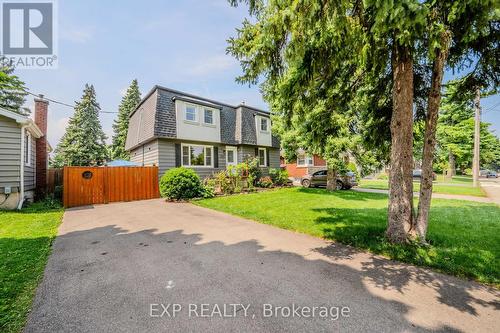 150 West 25Th Street, Hamilton (Westcliffe), ON - Outdoor