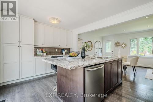 150 West 25Th Street, Hamilton (Westcliffe), ON - Indoor Photo Showing Kitchen With Double Sink