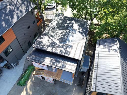 7 - 9 Pine Street, Nelson, BC - Outdoor