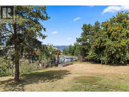 3181 8 Avenue Ne, Salmon Arm, BC - Outdoor With View