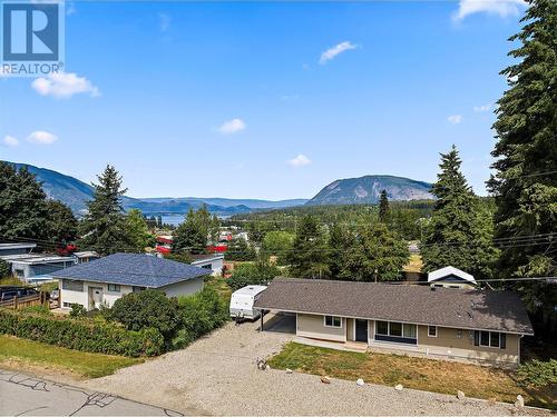 3181 8 Avenue Ne, Salmon Arm, BC - Outdoor With View