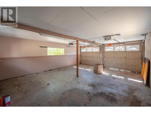 102 Derenzy Place, Penticton, BC - Indoor Photo Showing Garage