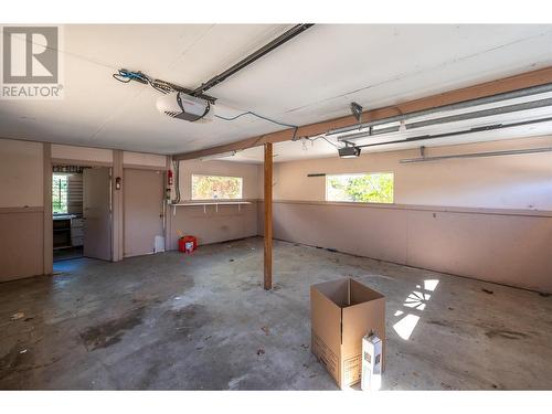 102 Derenzy Place, Penticton, BC - Indoor Photo Showing Garage