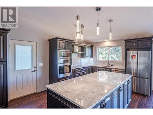 102 Derenzy Place, Penticton, BC - Indoor Photo Showing Kitchen With Upgraded Kitchen