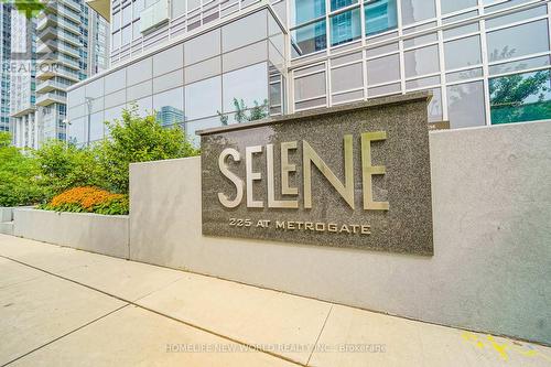 1306 - 225 Village Green Square, Toronto (Agincourt South-Malvern West), ON - Outdoor