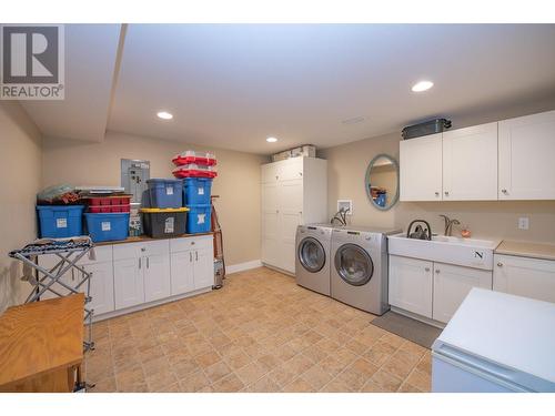 1746 Grandview Avenue, Lumby, BC - Indoor Photo Showing Laundry Room