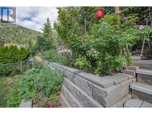 1746 Grandview Avenue, Lumby, BC - Outdoor