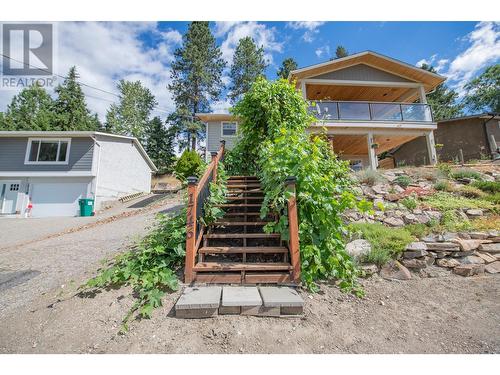 1746 Grandview Avenue, Lumby, BC - Outdoor