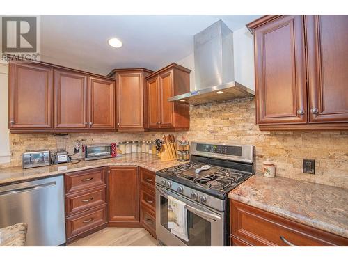 1746 Grandview Avenue, Lumby, BC - Indoor Photo Showing Kitchen