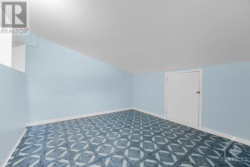 2196 Lenester Avenue, Ottawa, ON - Indoor Photo Showing Other Room