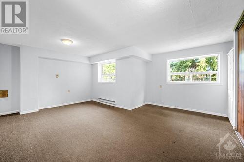 2196 Lenester Avenue, Ottawa, ON - Indoor Photo Showing Other Room