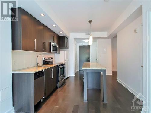 238 Besserer Street Unit#203, Ottawa, ON - Indoor Photo Showing Kitchen With Stainless Steel Kitchen