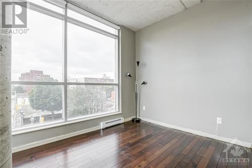 180 York Street Unit#401, Ottawa, ON - Indoor Photo Showing Other Room