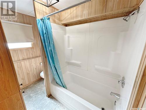 35 Lakeview Drive, Candle Lake, SK - Indoor Photo Showing Bathroom