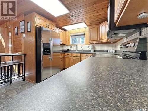 35 Lakeview Drive, Candle Lake, SK - Indoor Photo Showing Kitchen With Double Sink