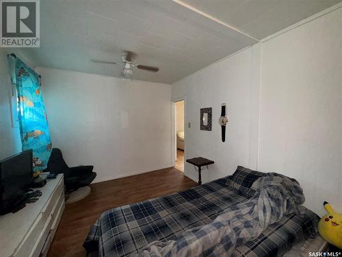 311 7Th Avenue E, Biggar, SK - Indoor Photo Showing Bedroom