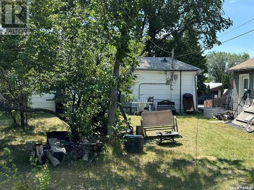 311 7Th Avenue E, Biggar, SK - Outdoor