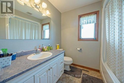 50783 Chalet Line, Aylmer (Ay), ON - Indoor Photo Showing Bathroom