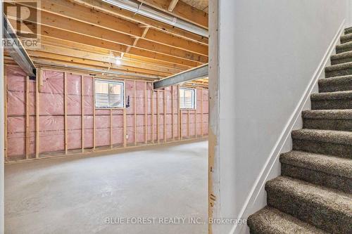 22909 Highbury Avenue, Middlesex Centre (Bryanston), ON - Indoor Photo Showing Other Room