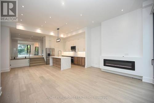 17A Pine Avenue N, Mississauga, ON - Indoor With Fireplace