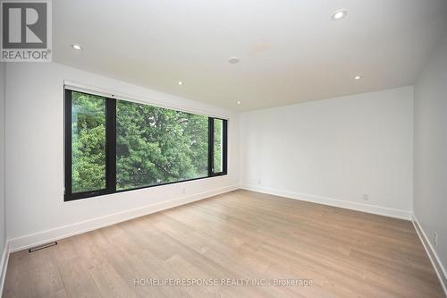 17A Pine Avenue N, Mississauga, ON - Indoor Photo Showing Other Room