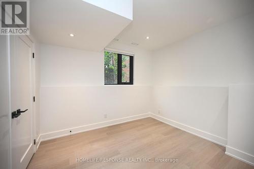 17A Pine Avenue N, Mississauga, ON - Indoor Photo Showing Other Room