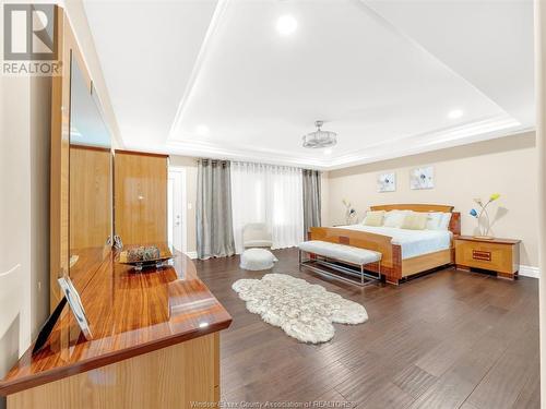 3916 Lasalle Woods Boulevard, Lasalle, ON - Indoor Photo Showing Bedroom