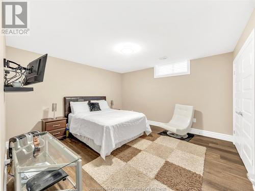 3916 Lasalle Woods Boulevard, Lasalle, ON - Indoor Photo Showing Bedroom